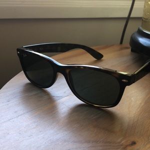 Ray-Ban New Wayfarer